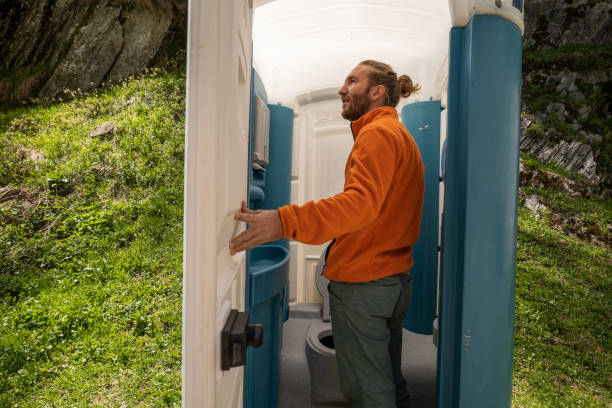 Best Portable restroom trailer rental  in Shougal, WA